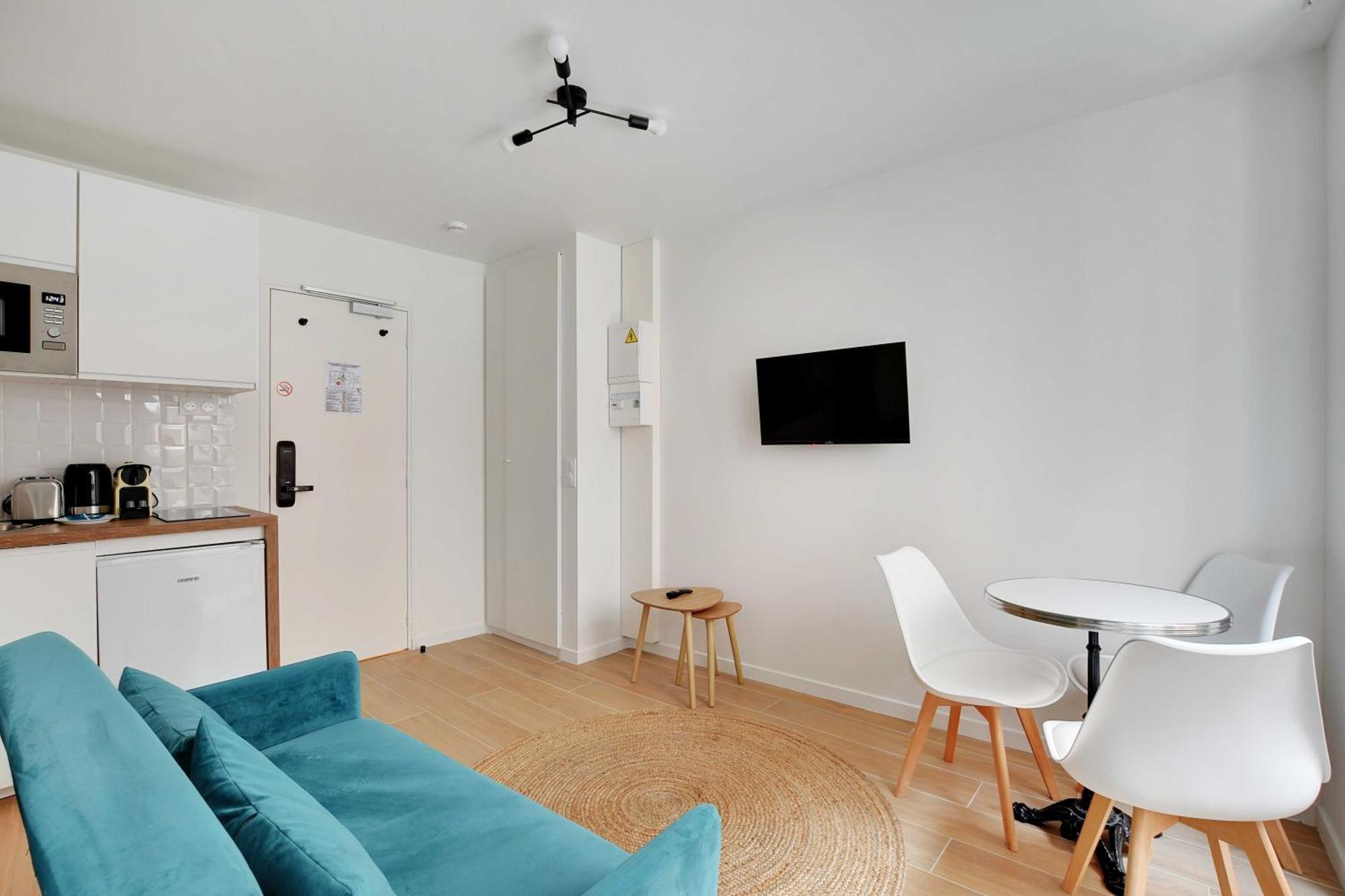 Newly Renovated Appartements Residence Republique Paris Exterior photo